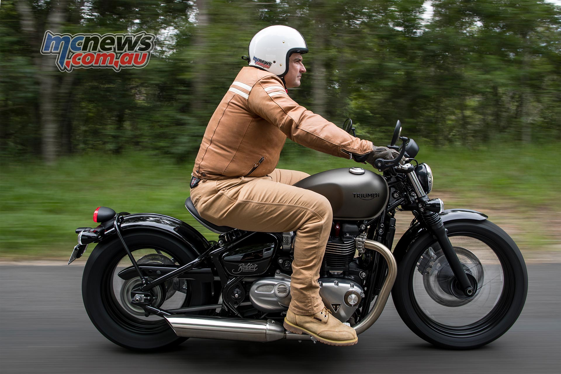Triumph Bobber Review Does the show have go? MCNews