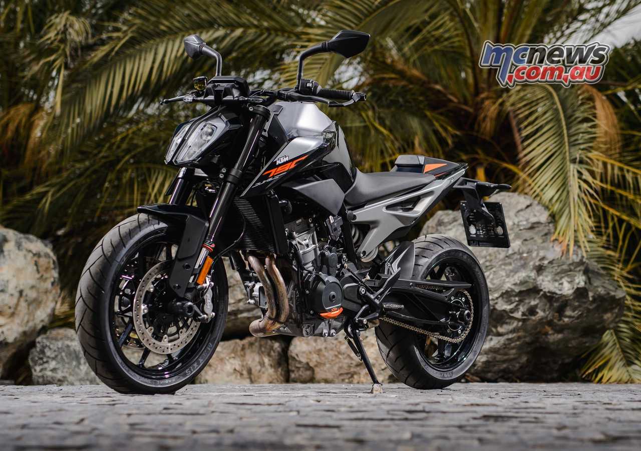 KTM 790 Duke Motorcycle Review MCNews