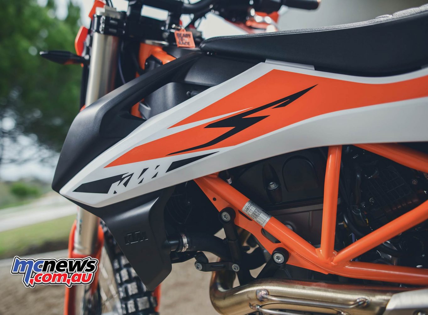 2019 KTM 690 Enduro R Reviewed Motorcycle Test Motorcycle News