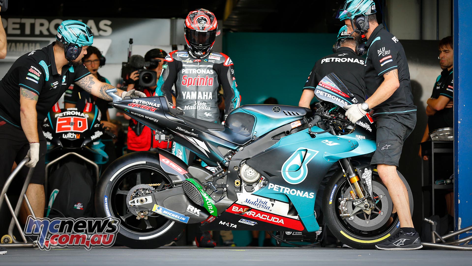 Quartararo tops intense MotoGP qualifying session in Thailand | MCNews