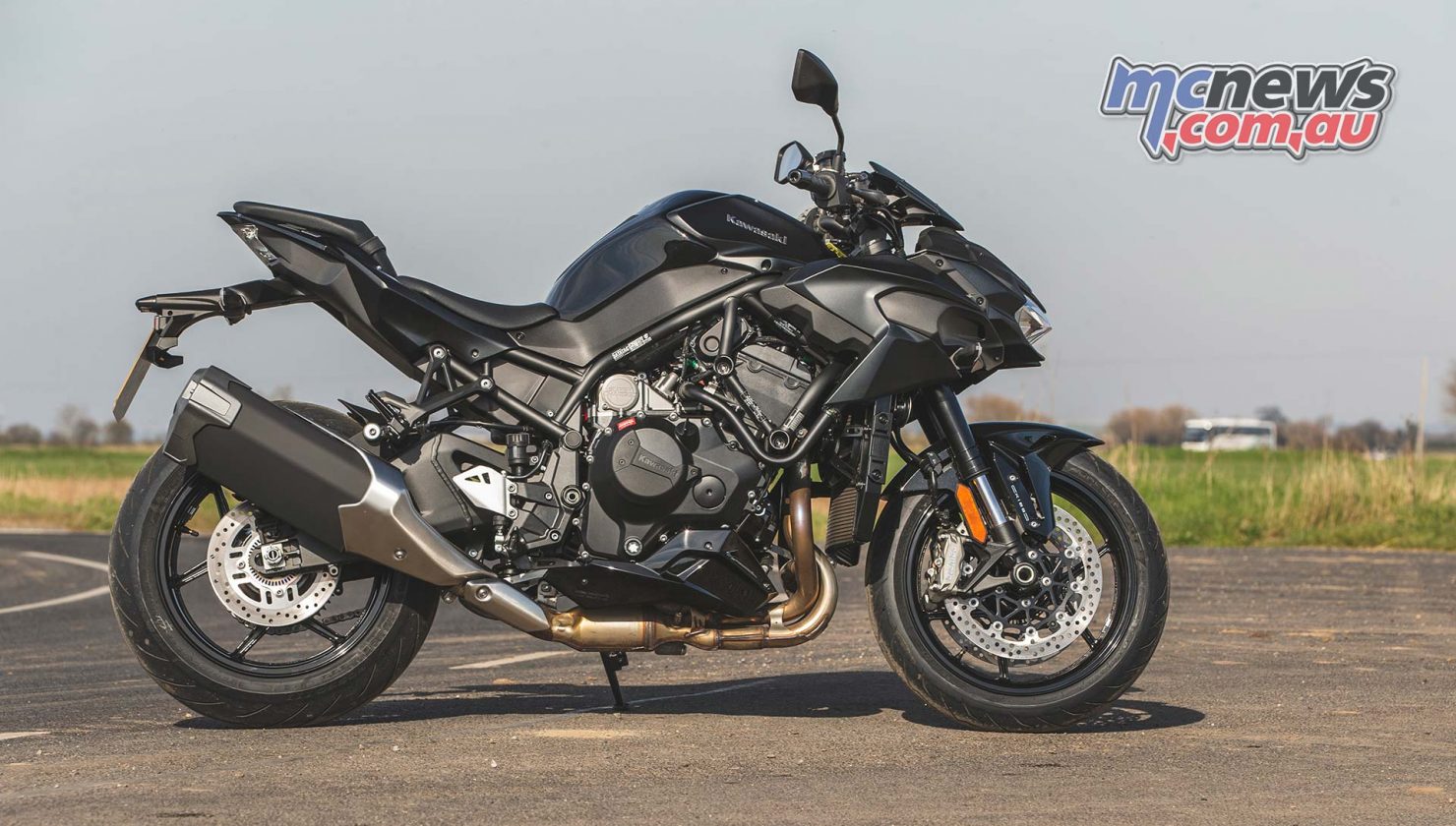 Kawasaki Z H2 Review Naked and blown on the road... MCNews