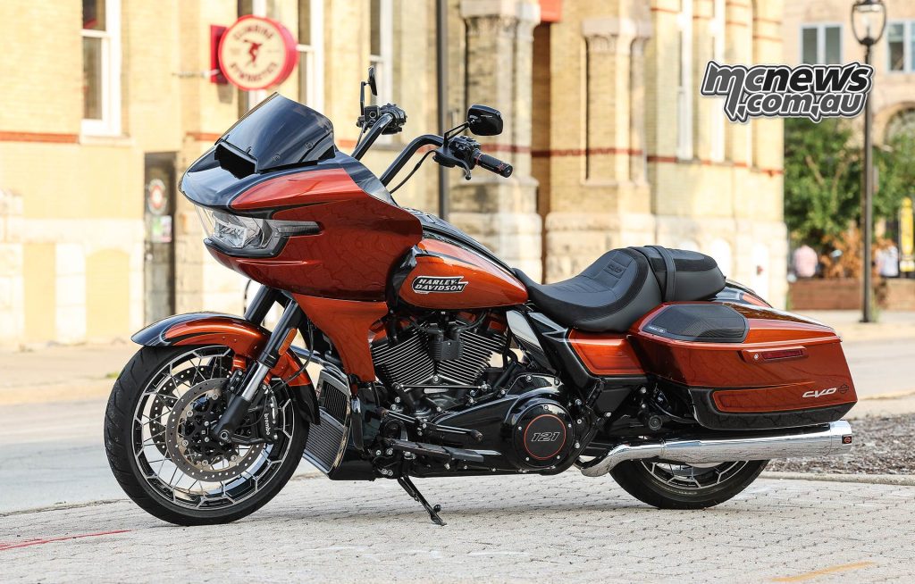 2023 Harley-Davidson CVO Road and Street Glide Review, Motorcycle Test