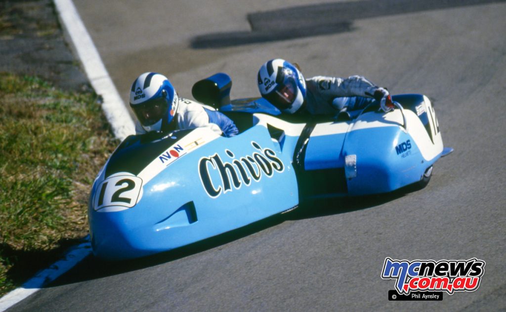 Doug Chivas & Margret Halliday/Windle 700